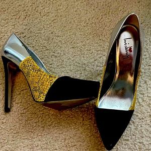 Faux leather & snakeskin pumps